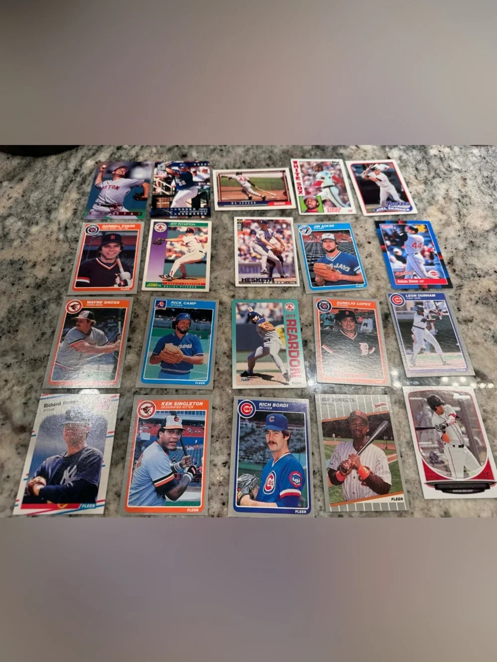 20 Baseball Cards BB1